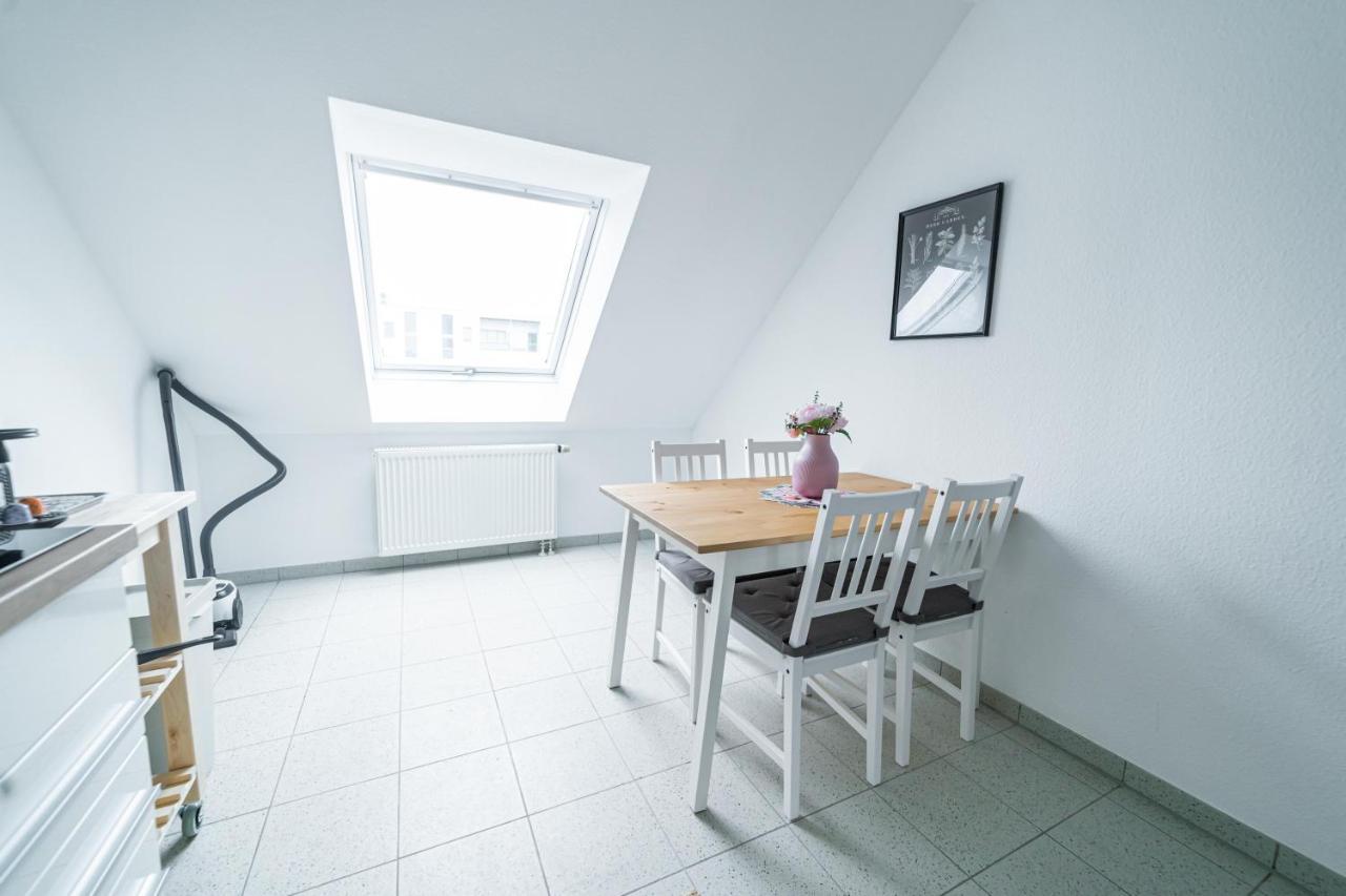 Fullhouse - Magdeburg - L10 Apartments ภายนอก รูปภาพ