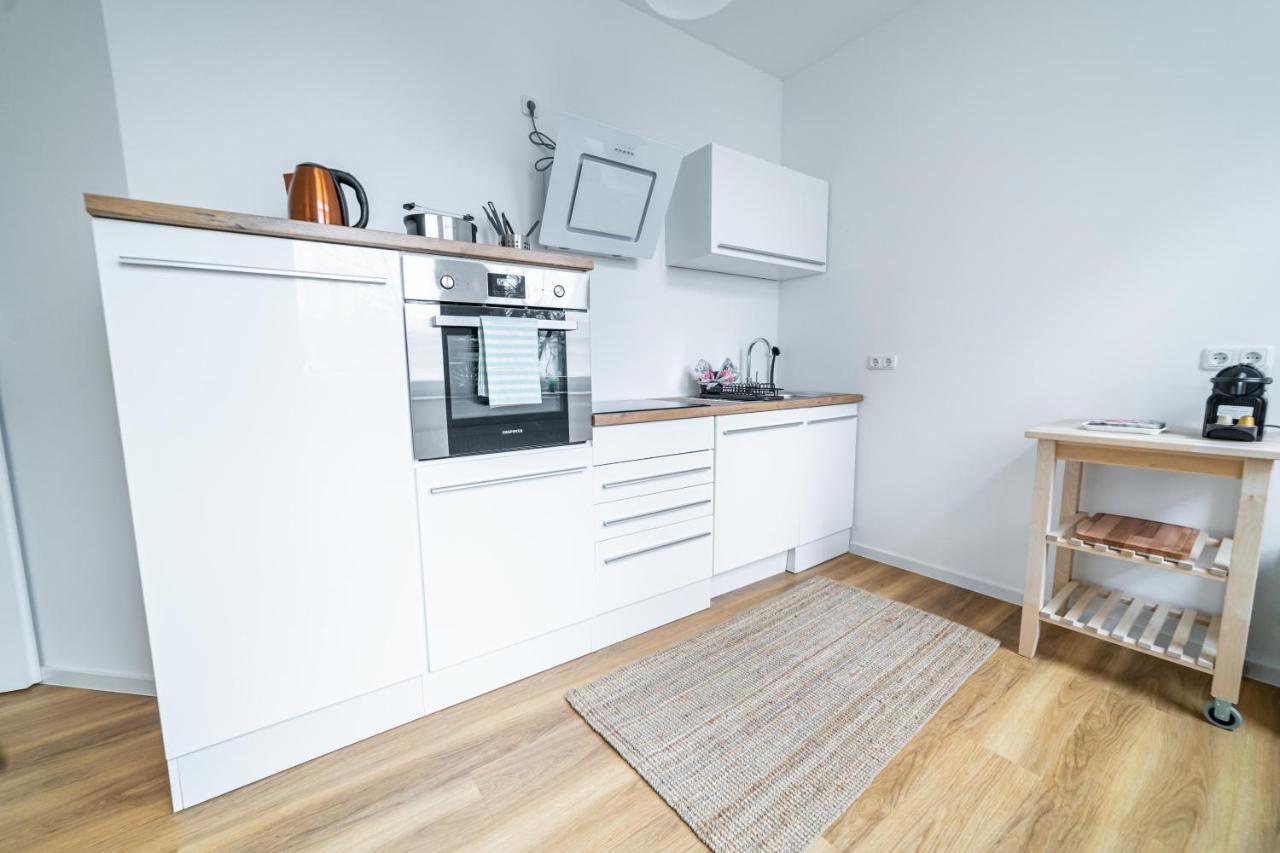 Fullhouse - Magdeburg - L10 Apartments ภายนอก รูปภาพ
