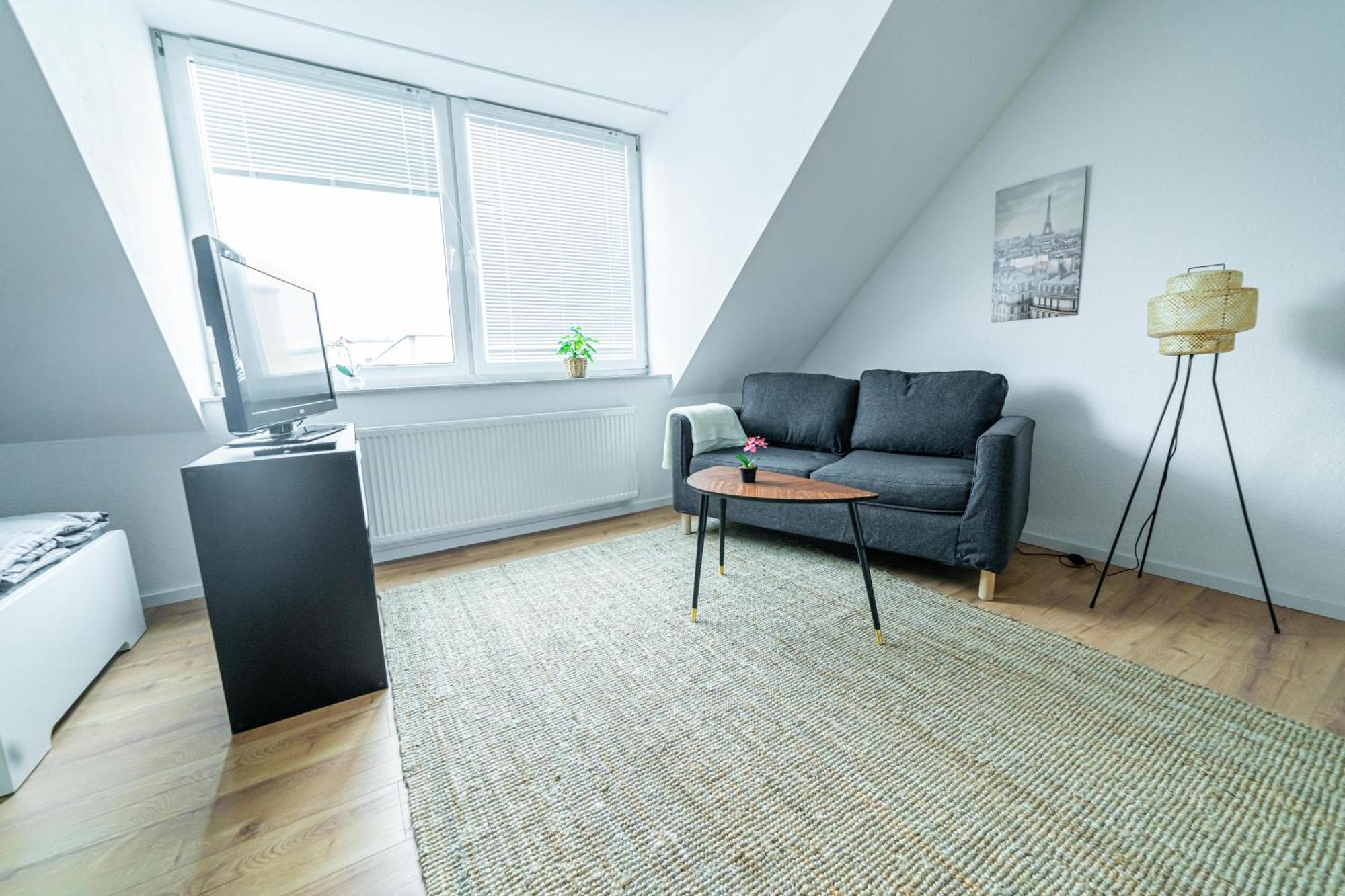 Fullhouse - Magdeburg - L10 Apartments ภายนอก รูปภาพ